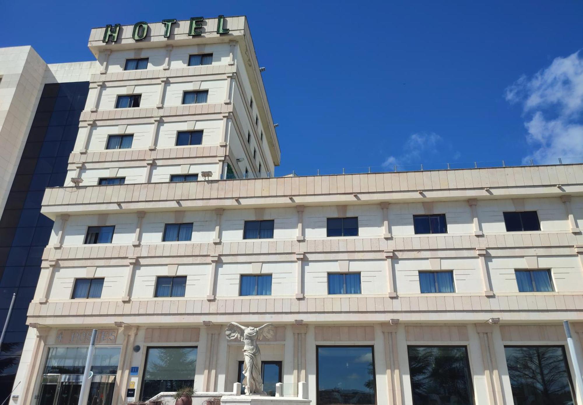 Hotel Sercotel Cuatro Postes Ávila Eksteriør billede