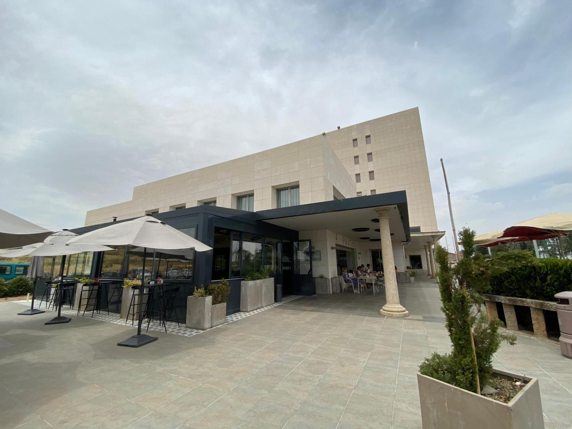 Hotel Sercotel Cuatro Postes Ávila Eksteriør billede