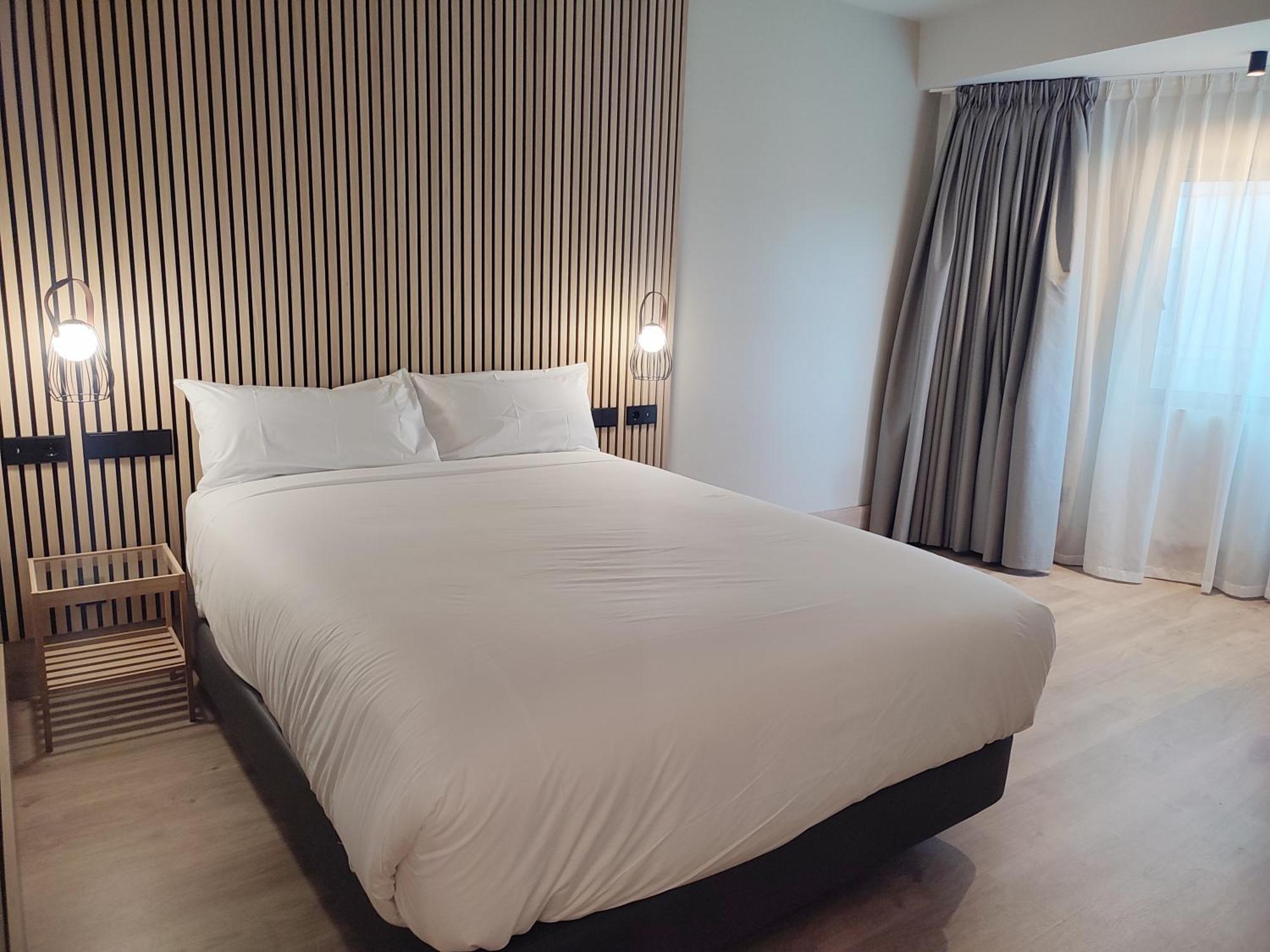 Hotel Sercotel Cuatro Postes Ávila Eksteriør billede